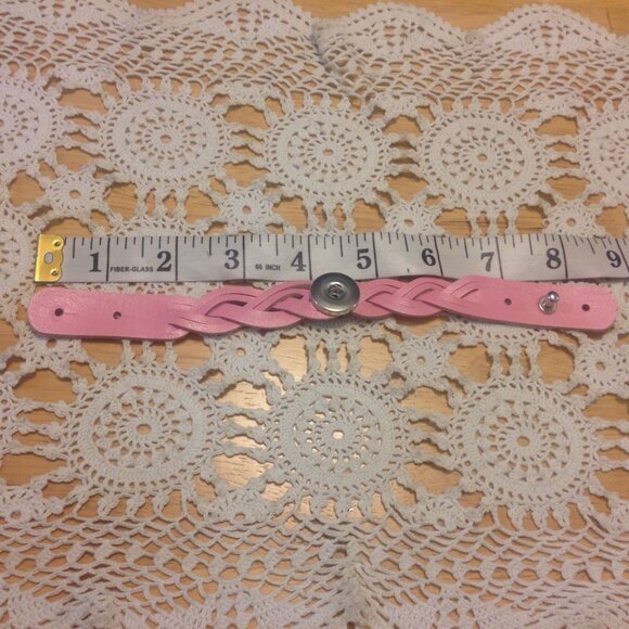 Snap Jewelry - Breast Cancer Awareness - Picture 2 of 6